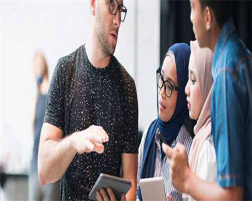 　　很多女性在患了盆腔淤血综合征的时候，往往会与慢性的盆腔炎...